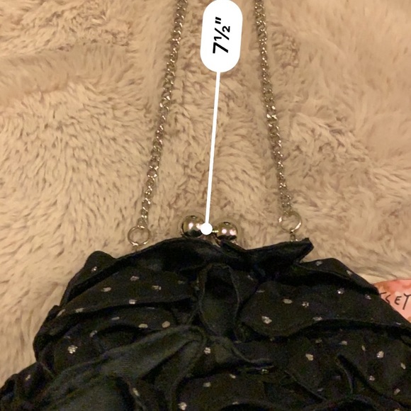 Ruffle Betsey Johnson Bag.  NWT - Important-READ DESCRIPTION - Picture 3 of 4